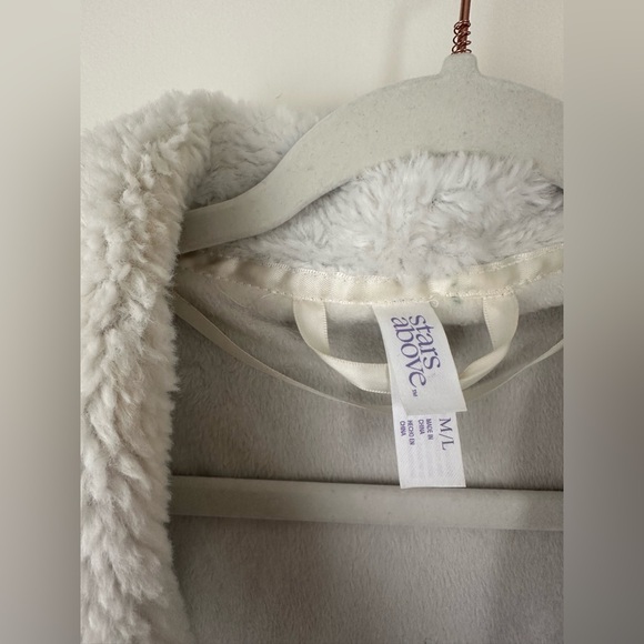 Stars Above Cozy Robe - Picture 2 of 4